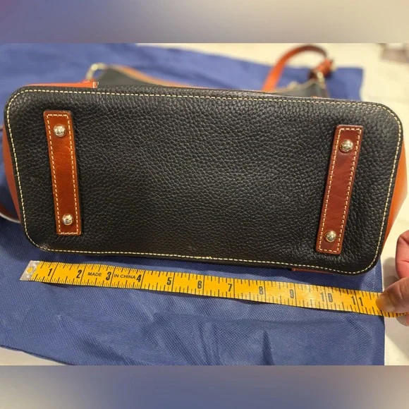Dooney & Bourke Black and Tan Leather Purse NWOT - Picture 7 of 8